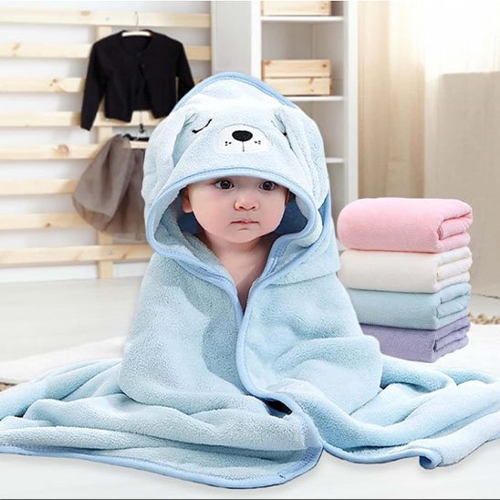 Cape de bain bébé